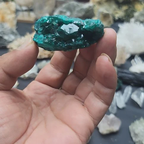 未镶嵌水晶摆件刚果翠铜