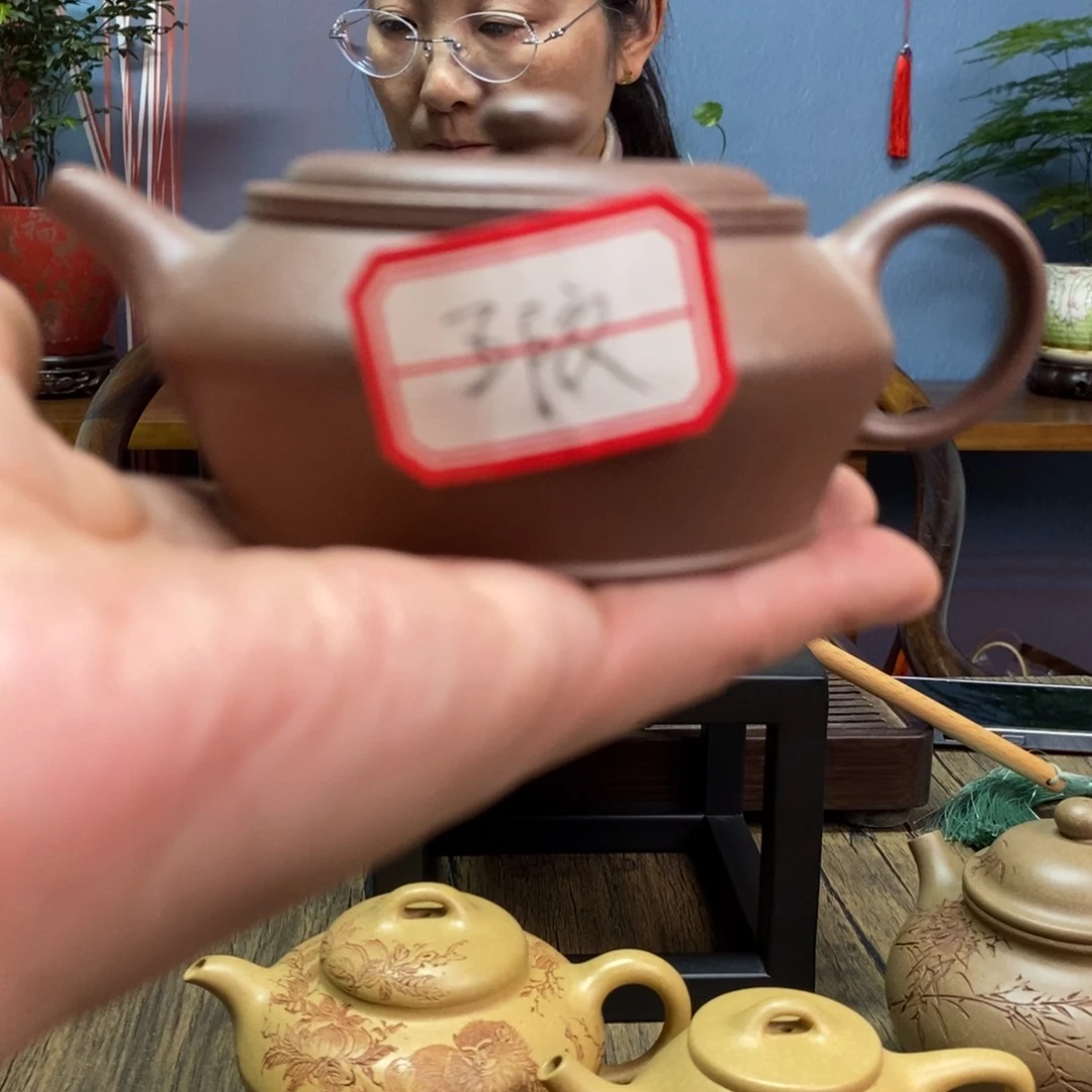 紫泥茶壶只**式天青泥曼殊