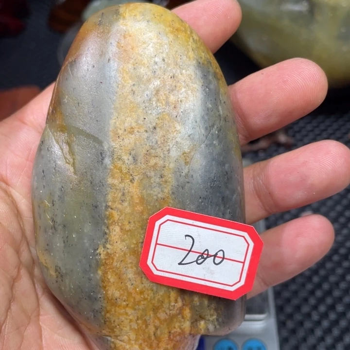 颈饰未镶嵌和田玉200