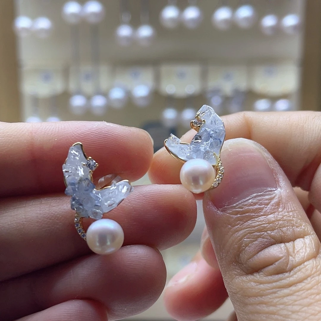 银S925镶嵌淡水珍珠耳饰