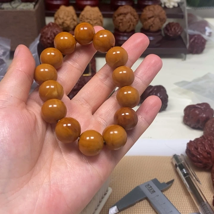 吊坠文玩核桃橄榄核光珠