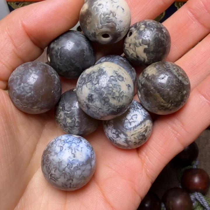 已***置和田玉（糖玉）未镶嵌颈饰