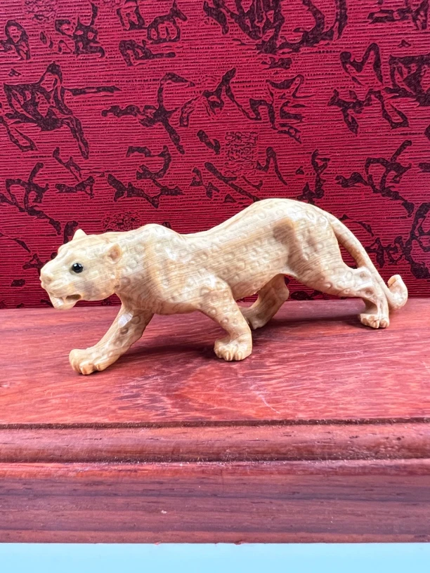 金钱豹老虎豹子一路爆发实木小摆件手把玩物招财随身盘玩工艺品