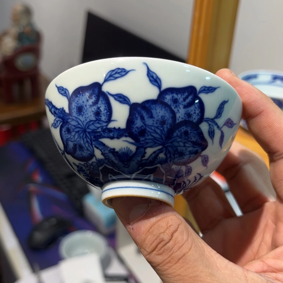 z***h青花九桃主人杯一只