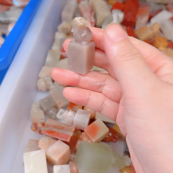 老挝石000000000000000