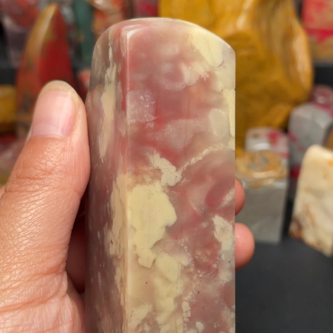 执***师昌化石昌化鸡血石