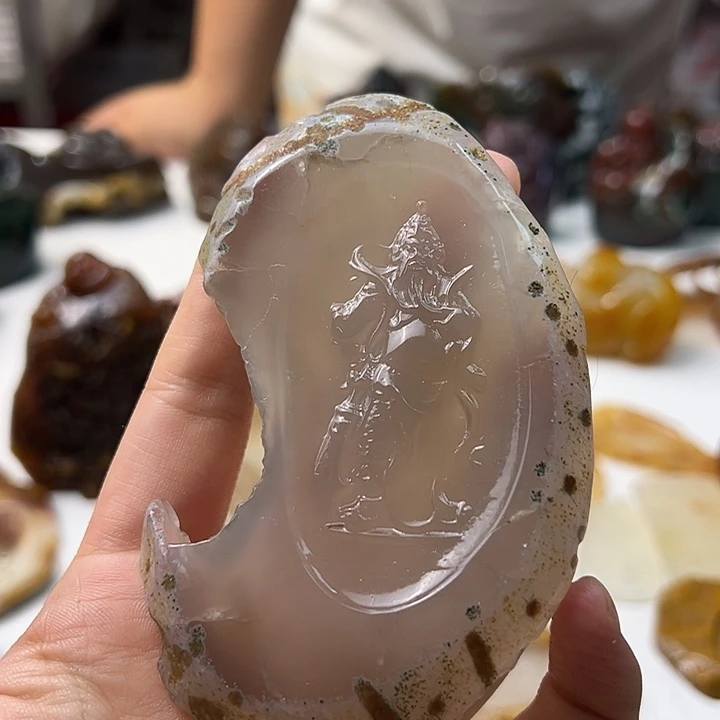 未镶嵌颈饰玛瑙/玉髓