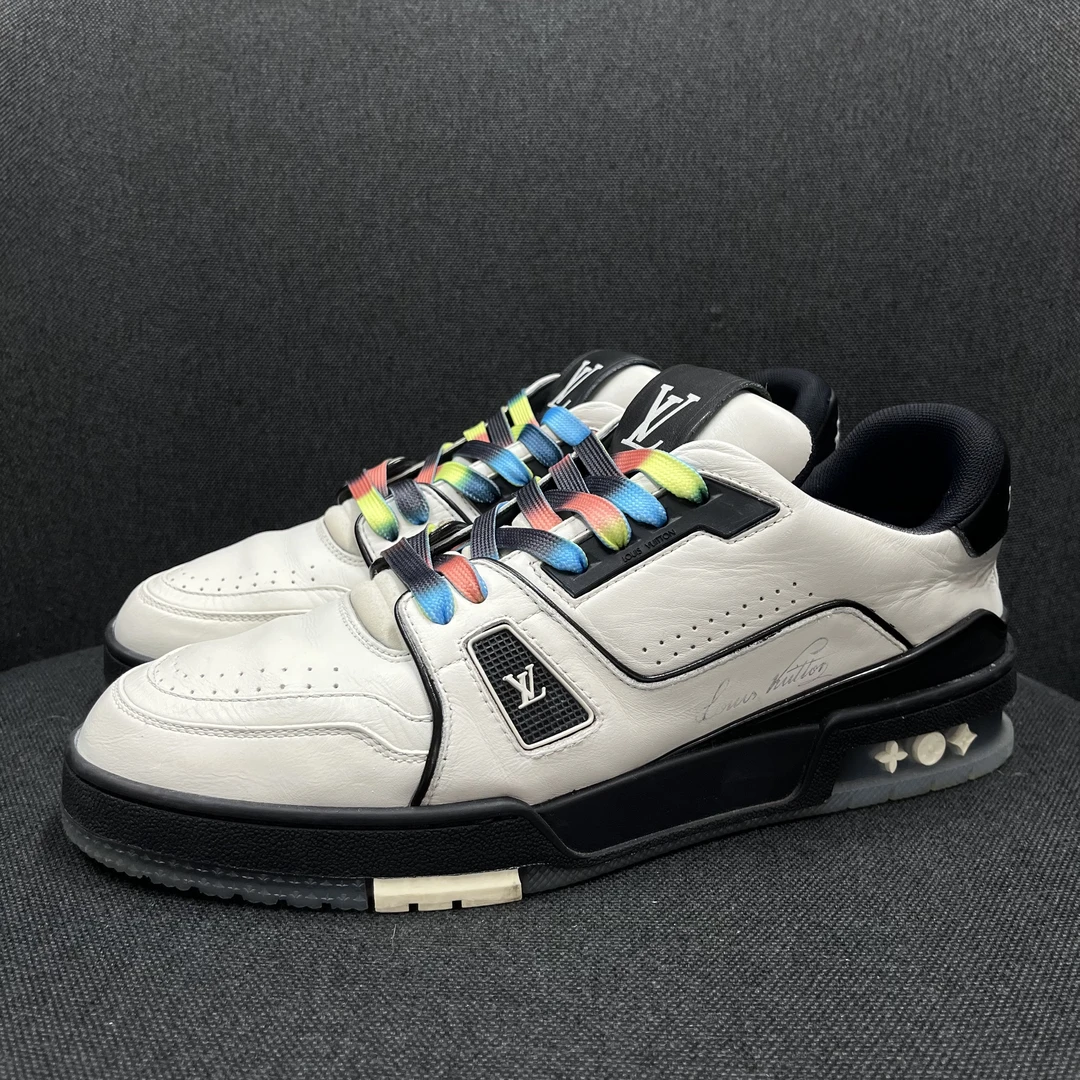 99新 LouisVuitton/路易威登 经典黑白熊猫trainer奢鞋