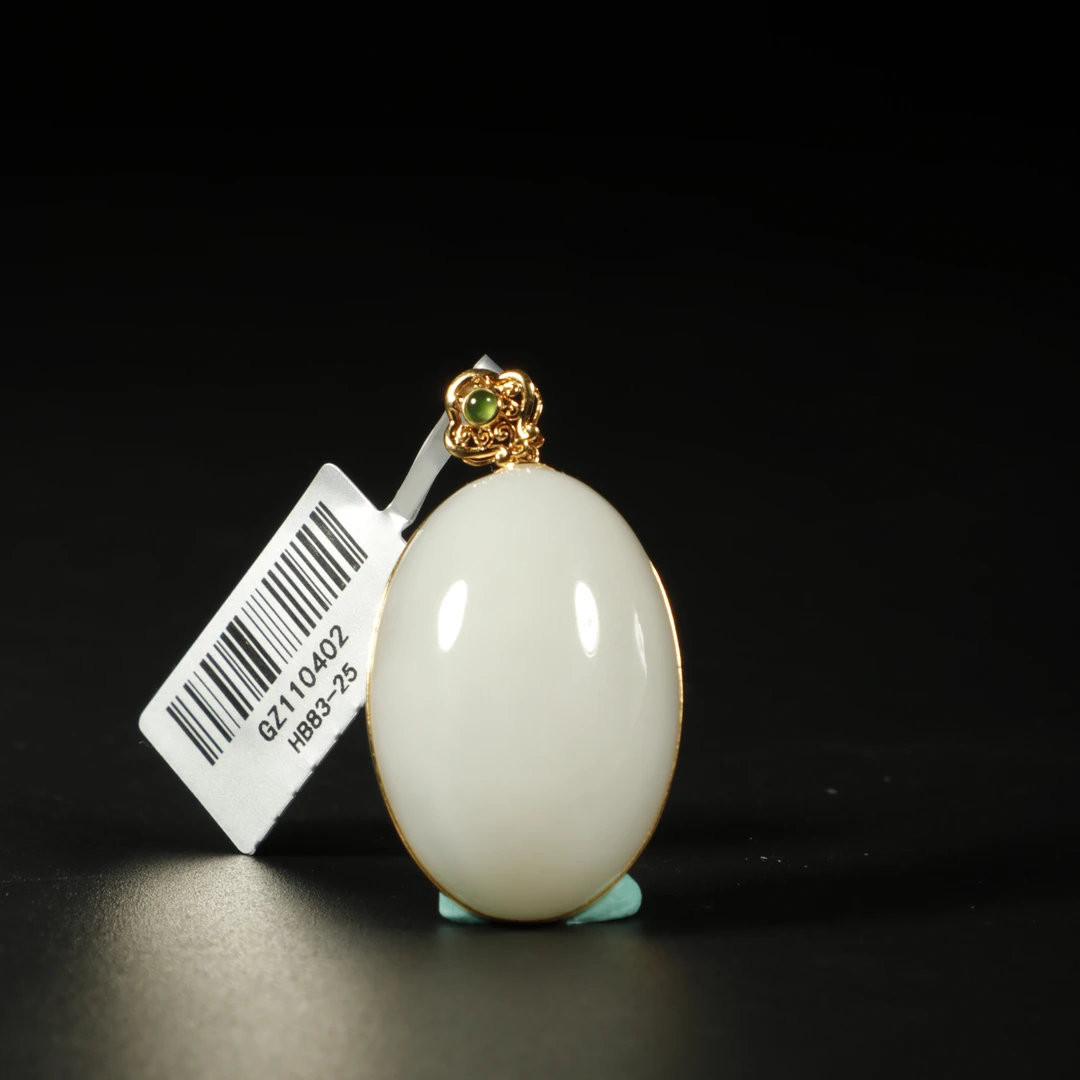 lot8831 和田玉白玉蛋面挂坠/云南典藏