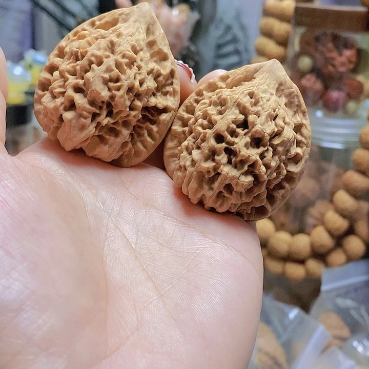 【闪购商品】文玩核桃把件43麒麟纹官帽