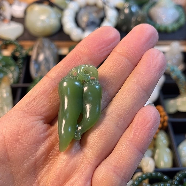 和田玉（碧玉）未镶嵌挂件