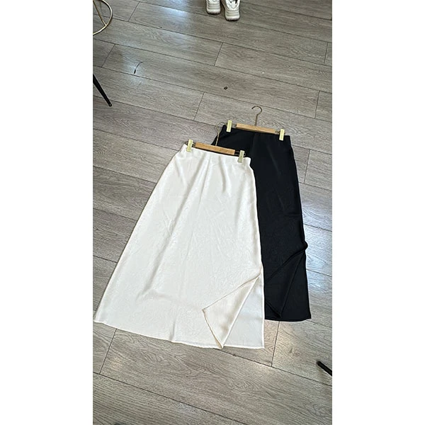 夏款醋酸缎面松紧腰侧开衩半身长裙 1215