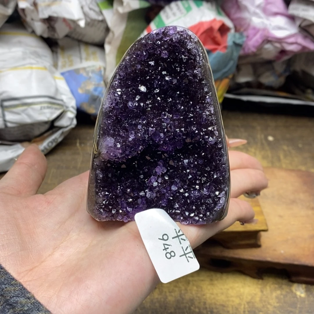 紫晶乌拉圭未镶嵌