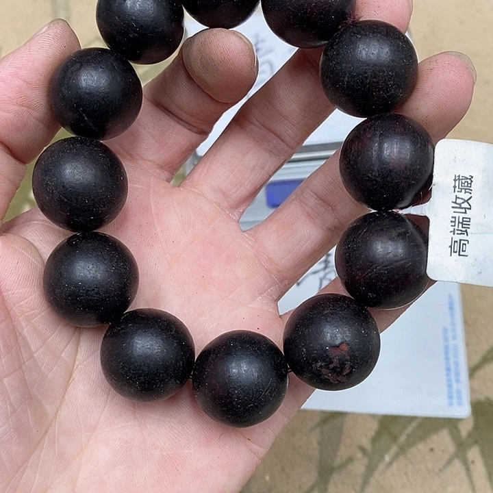 沉香沉香香囊瑕疵