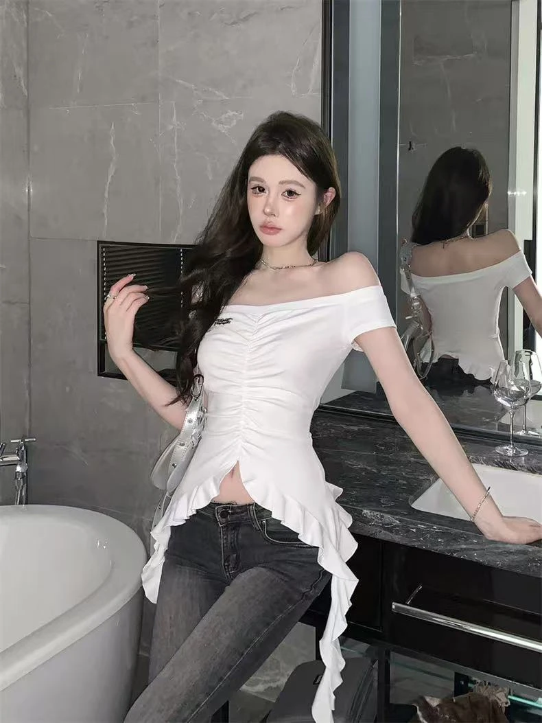 性感辣妹小众设计感荷叶边T恤女夏修身褶皱一字肩不规则短款上衣