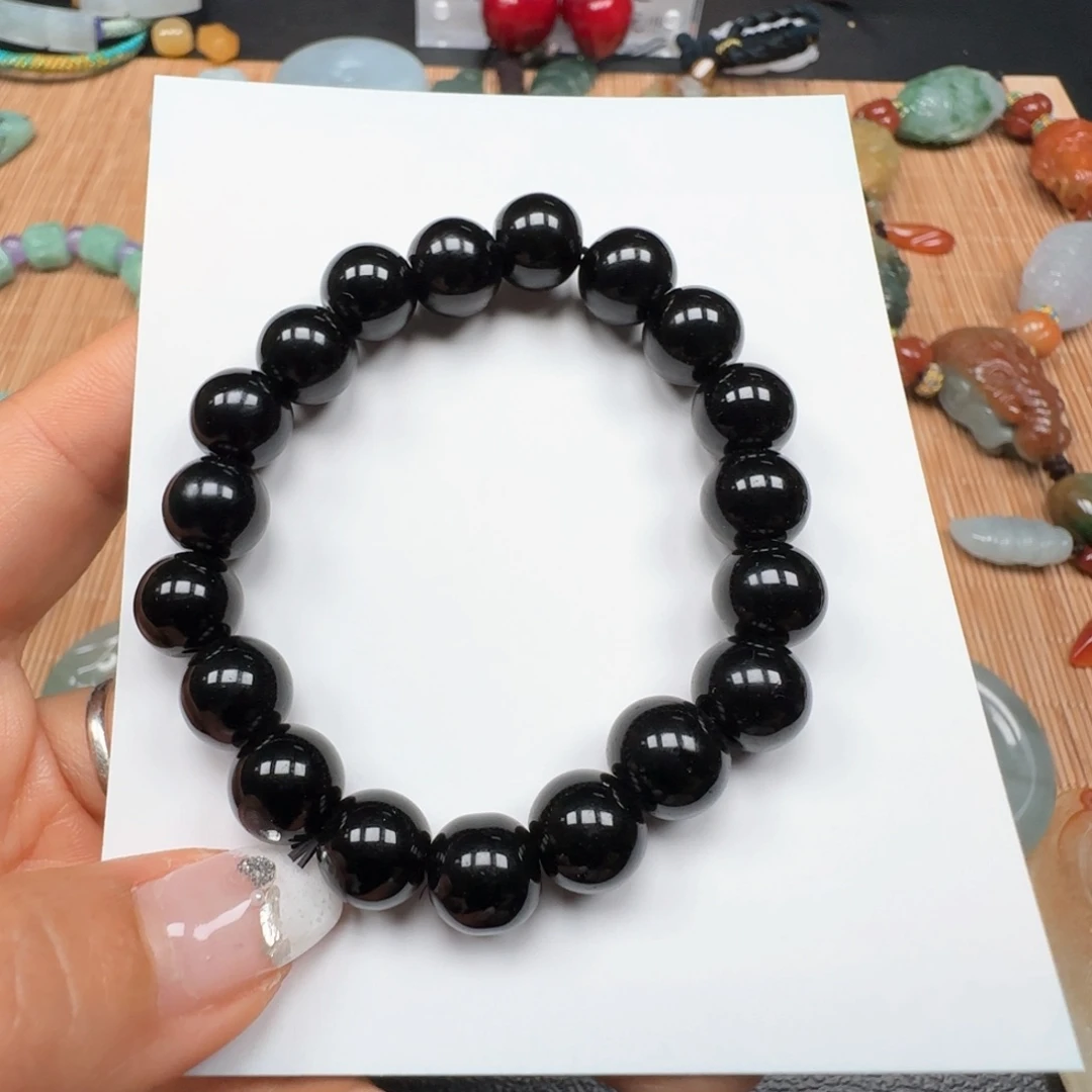 翡翠未镶嵌颈饰欭*礼物