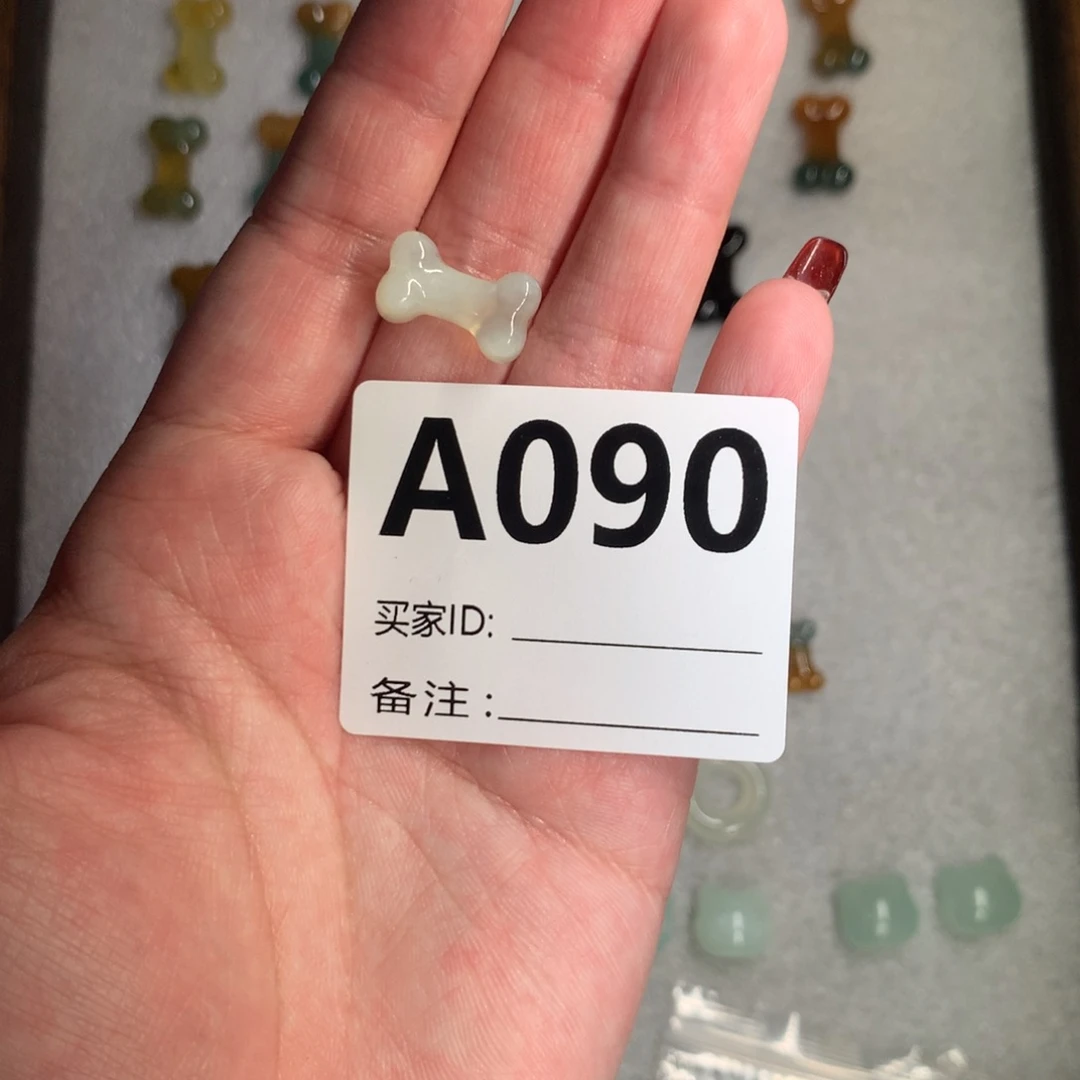 蛇纹石玉颈饰未镶嵌久*