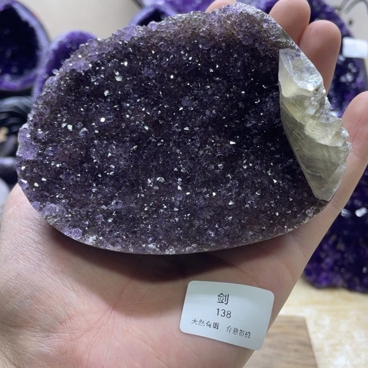 未镶嵌大型摆件（非配饰）紫晶