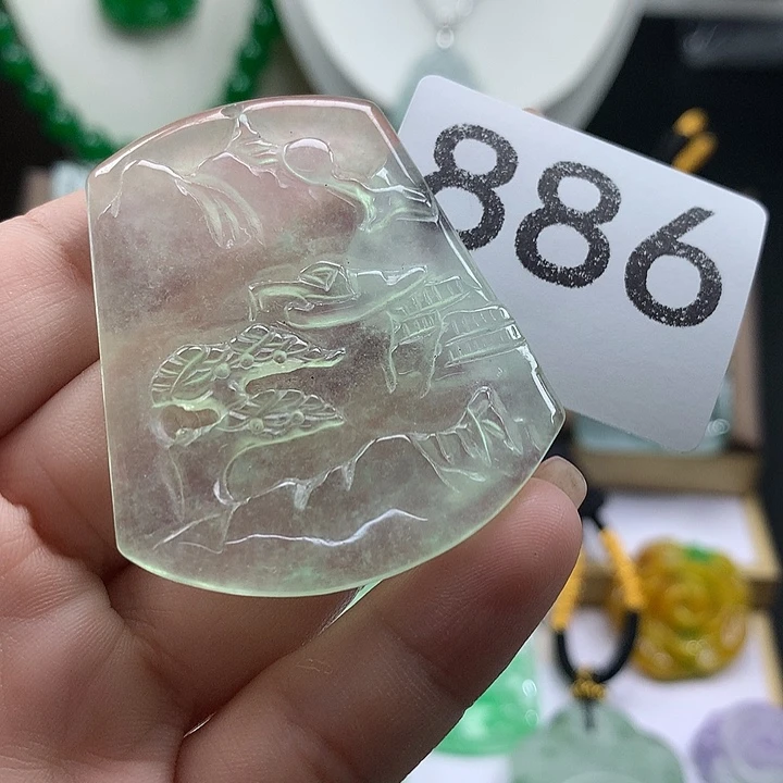 吊坠(赠链)未镶嵌翡翠