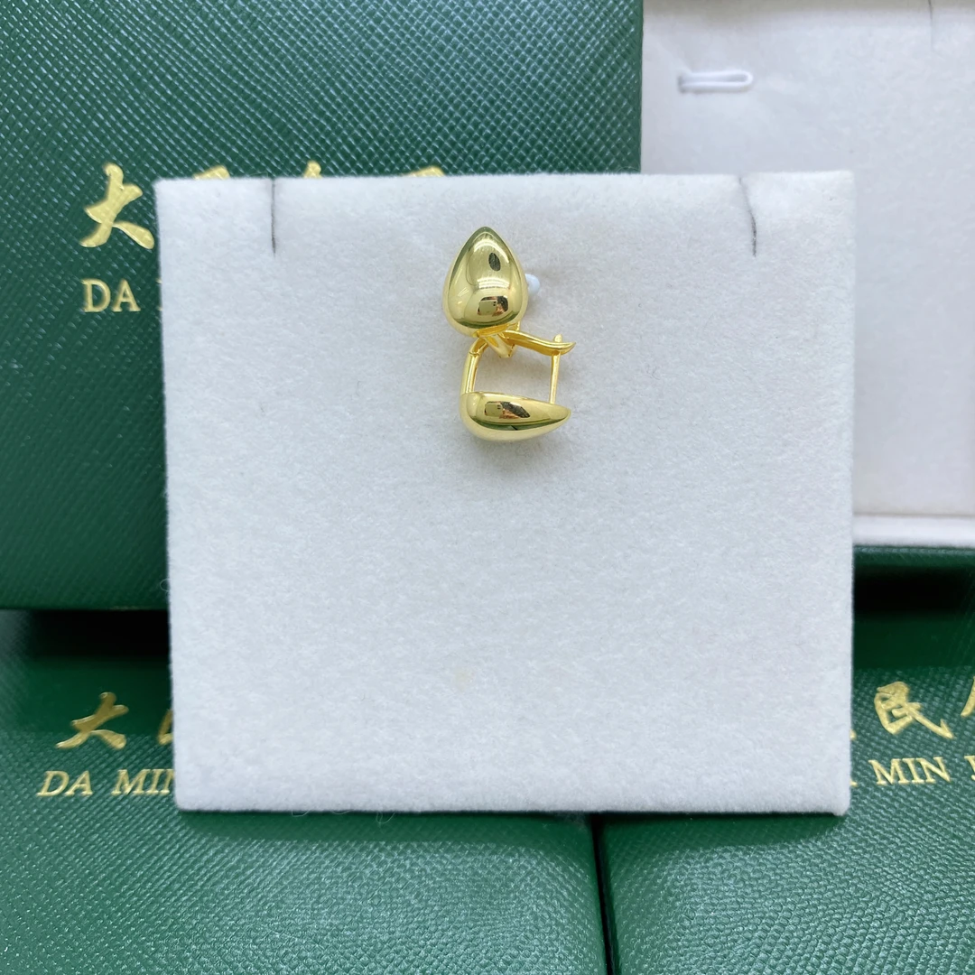 #7515漂亮18K金Au750精品水滴耳饰精致时尚百搭