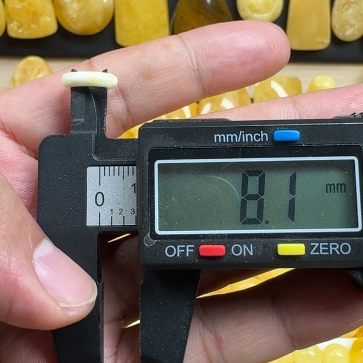 蜜蜡未镶嵌珠宝奇石跑环