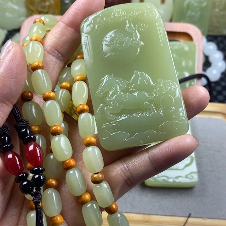 昆仑料生肖马一套