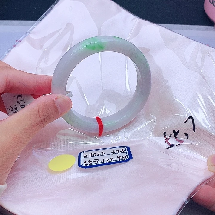 未镶嵌手镯翡翠翡翠
