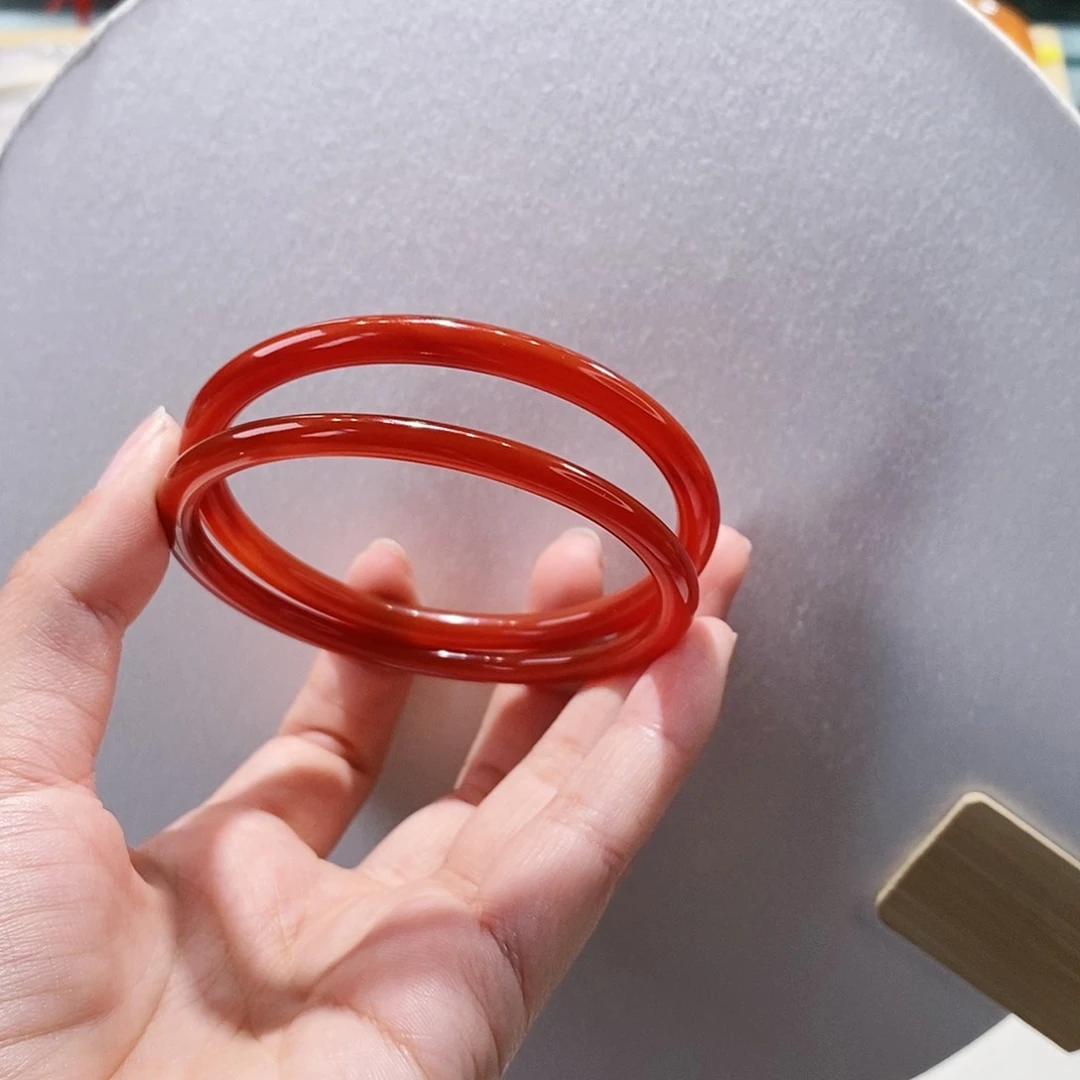 玛瑙/玉髓手镯未镶嵌61.3福利