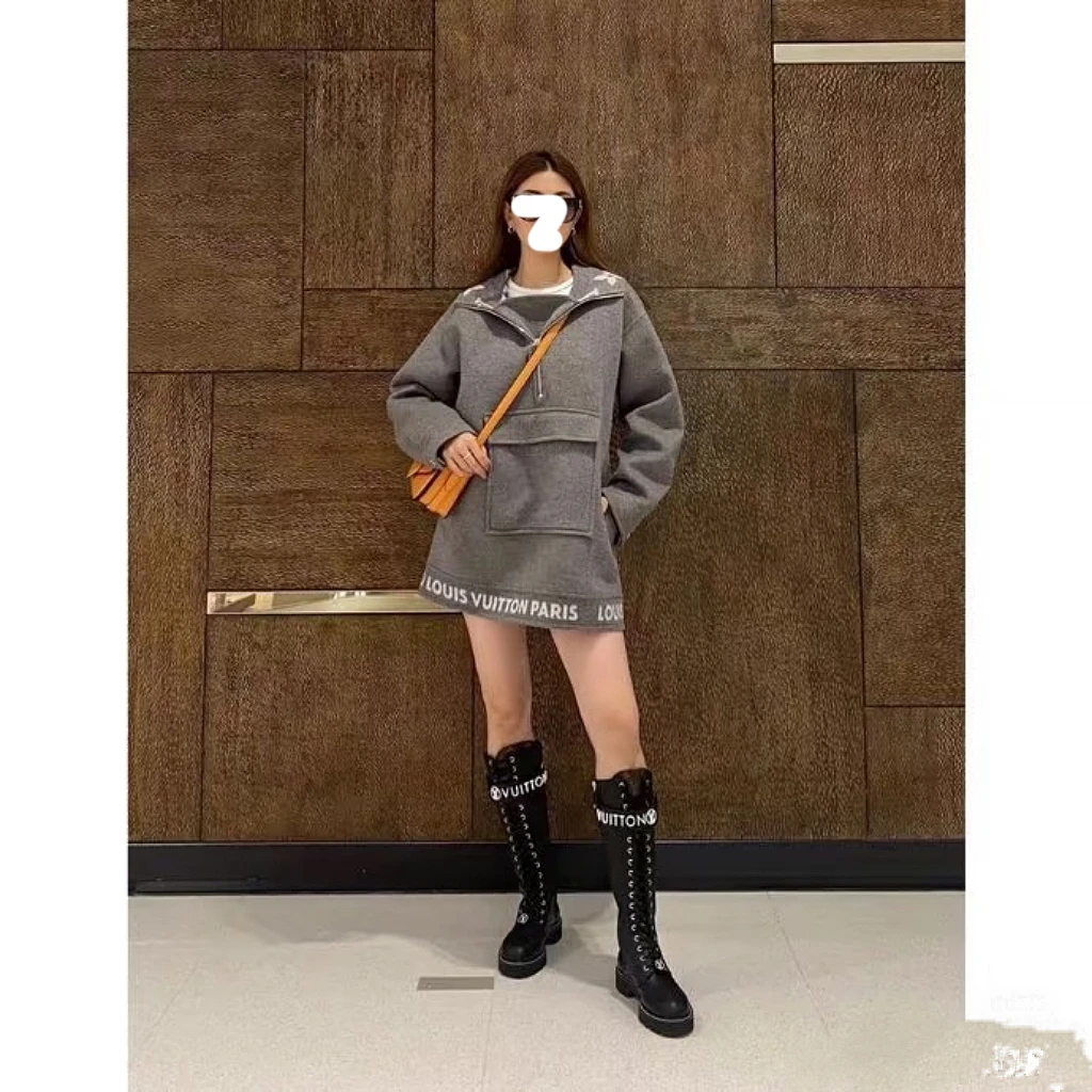 未使用 LouisVuitton/路易威登 000866 灰色绵羊毛内里满印大衣34