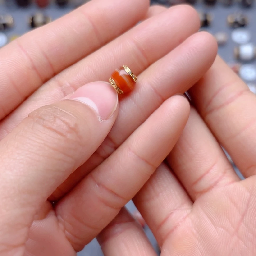 玛瑙/玉髓隔珠未镶嵌冬**