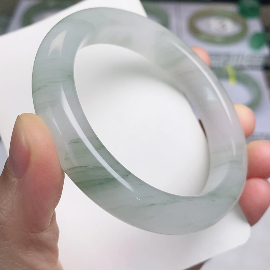 石英质玉（金丝玉）未镶嵌手镯