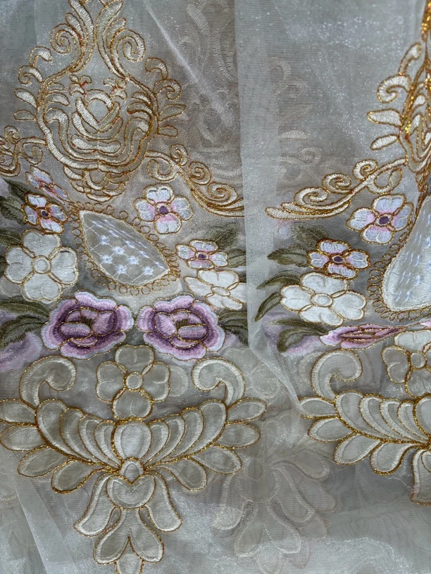 8952 6×2.75 绣花纱