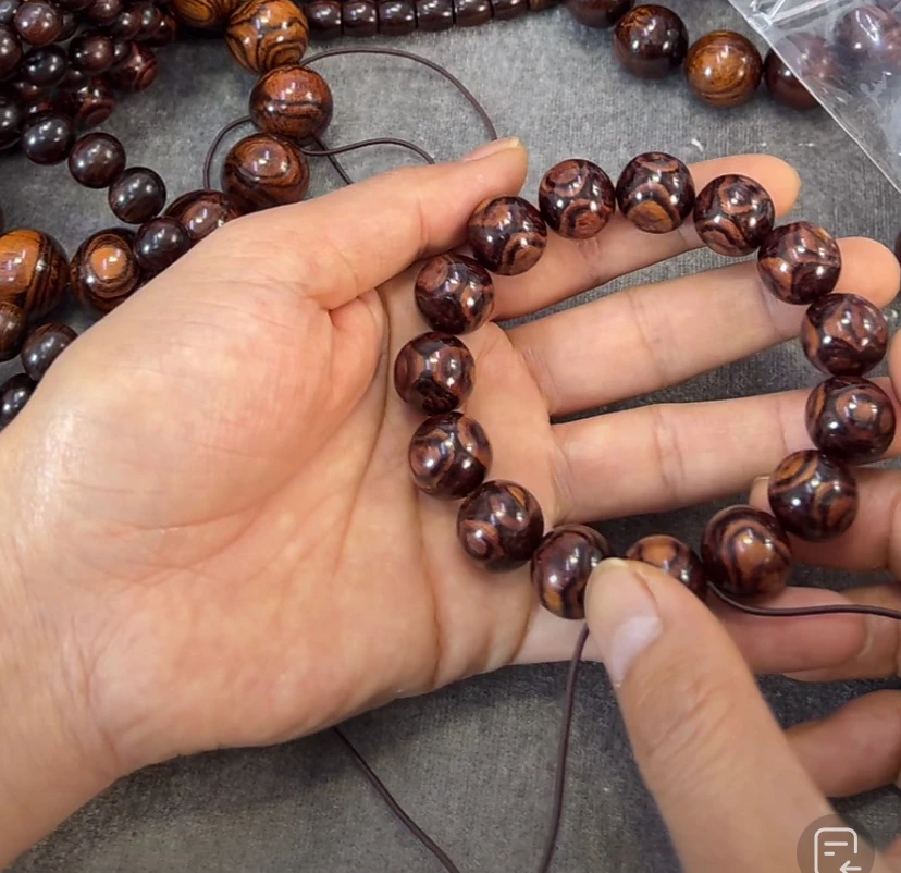 海南黄花梨1.5叉纹对眼手串