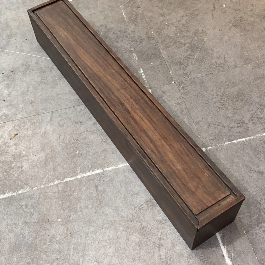 小***爱木（红木类）箱子摆件老家具