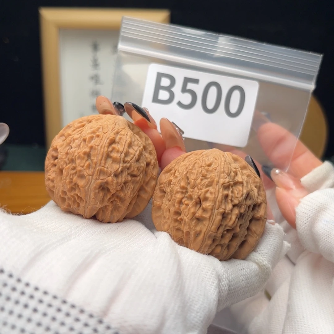 把件文玩核桃42绣球b500