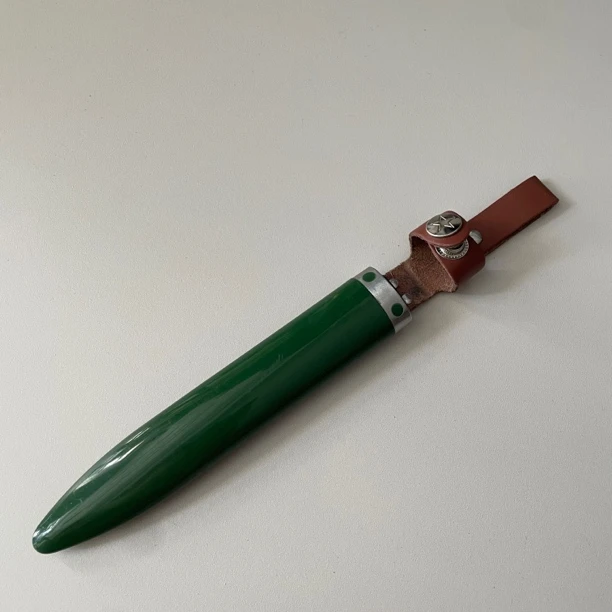 八/一绿色多功能刀鞘