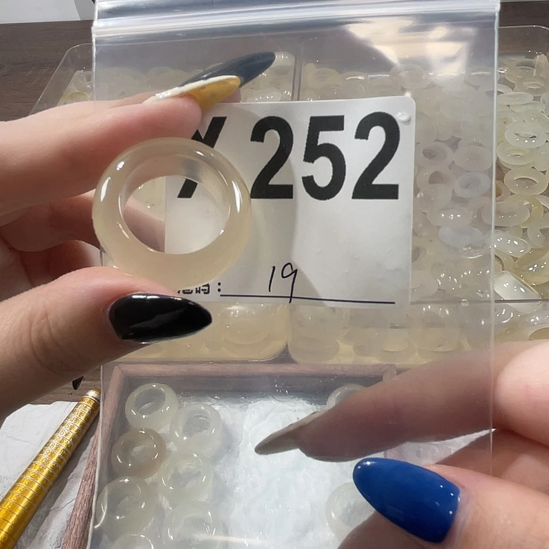 玛瑙/玉髓未镶嵌戒指252