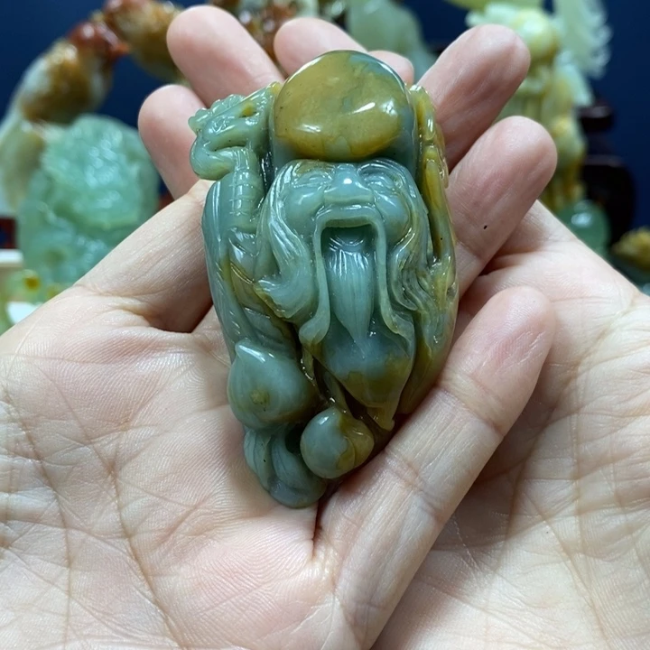 未镶嵌蛇纹石玉珠宝奇石厚**物