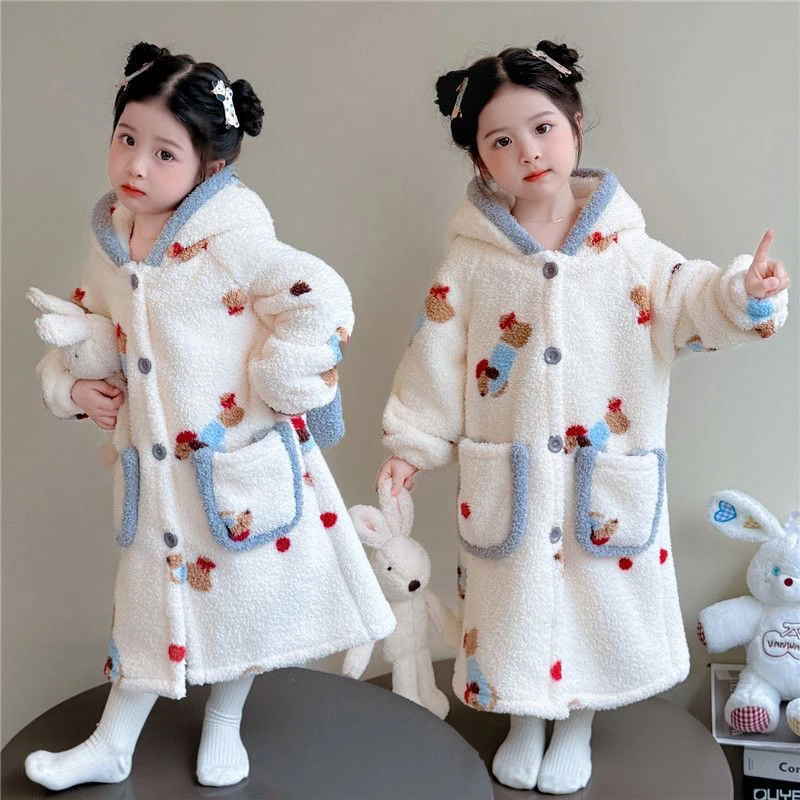 新款珊瑚绒睡衣女童秋冬季加厚加绒儿童浴巾可爱儿童洗澡浴袍睡袍