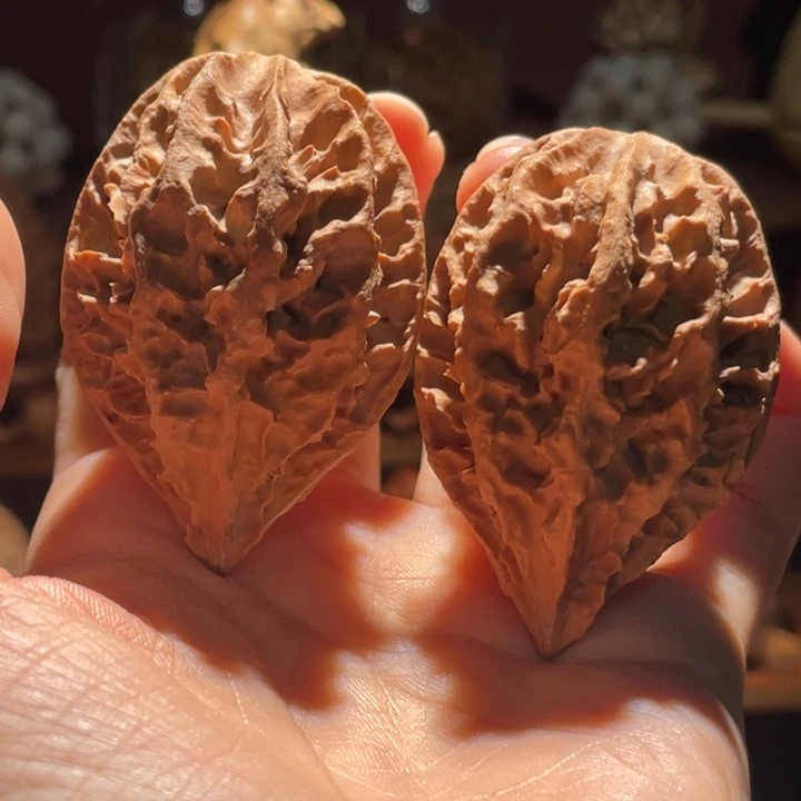 文玩核桃吊坠芭蕉扇64