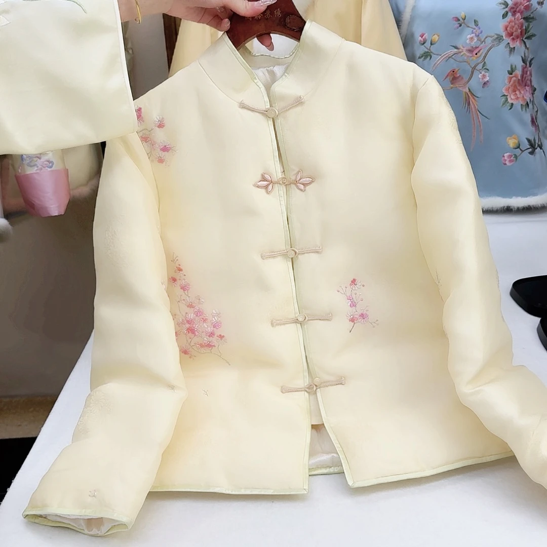 织绣真丝黄色欧根纱羽绒服