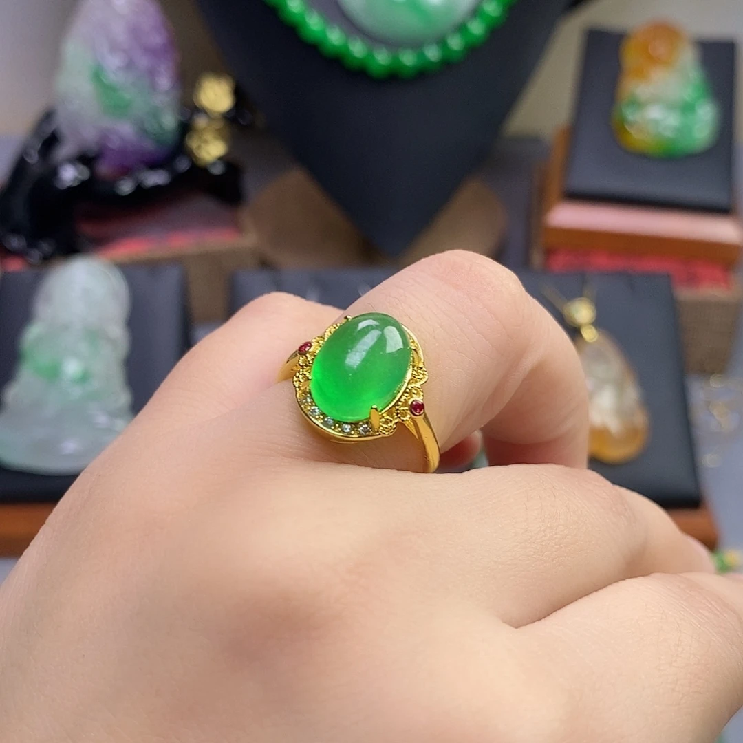 吊坠(赠链)未镶嵌翡翠