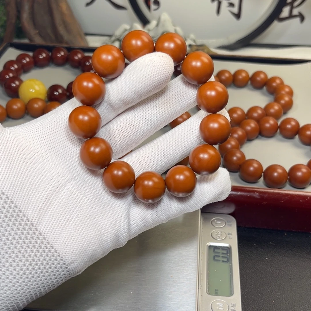 卡***儿吊坠橄榄核1.7树王铁核精品小孔