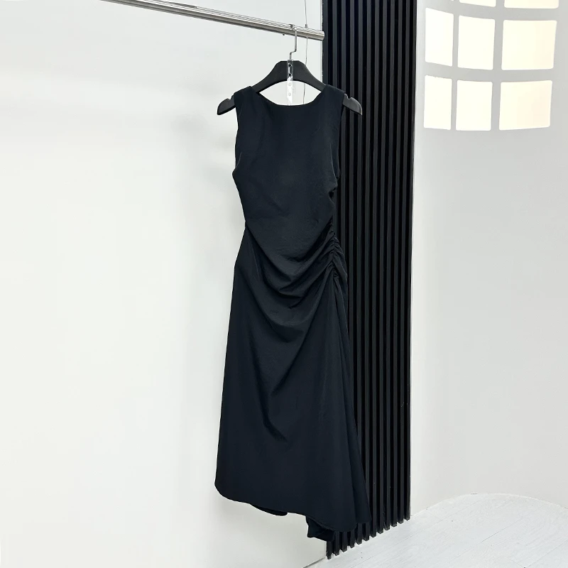 黑色连衣裙女长款2025夏季新款时尚气质名媛收腰显瘦赫本风小黑裙