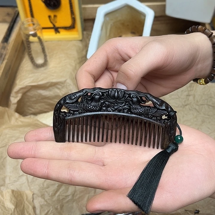 大叶紫檀（黑酸枝木类）