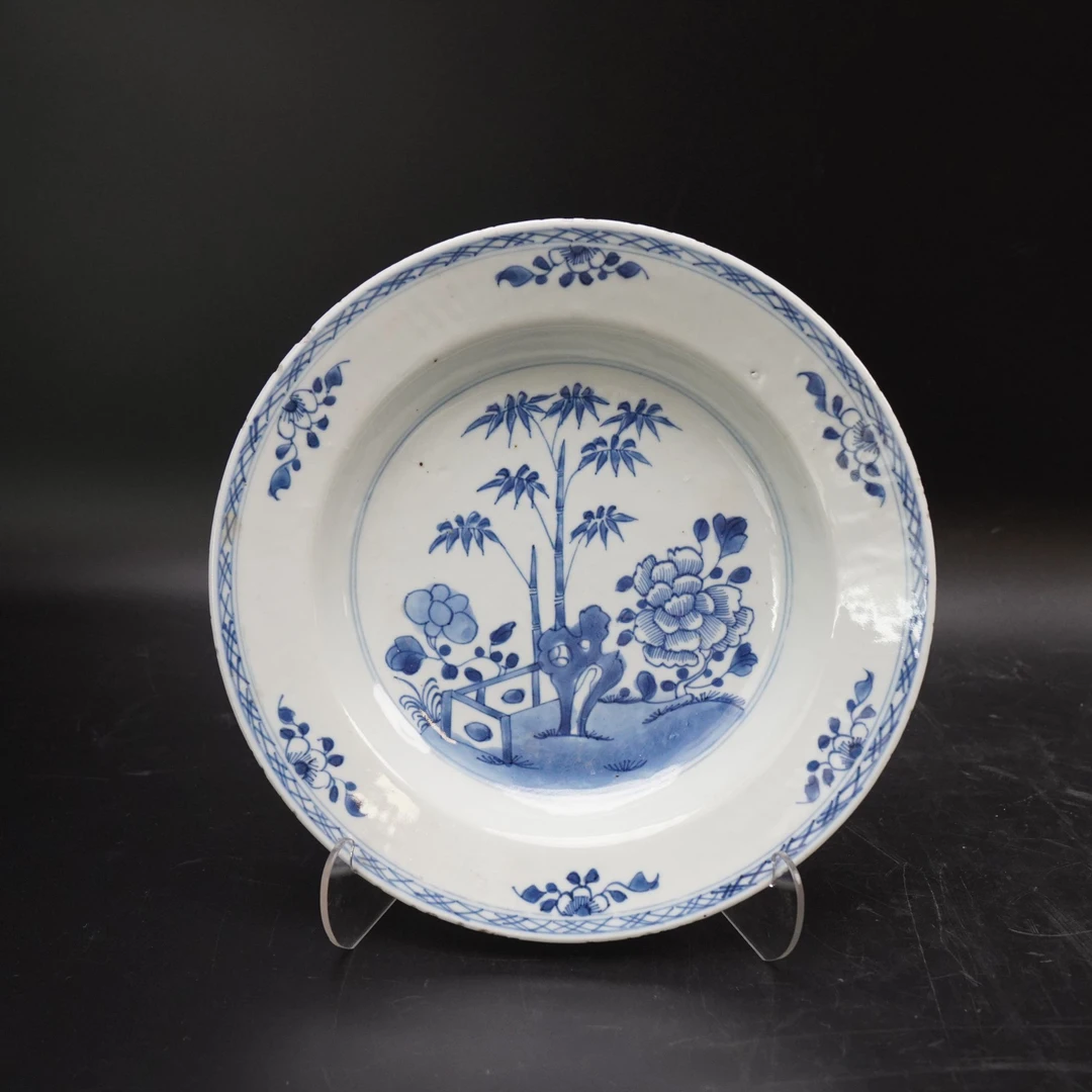Lot.25071115清康熙青花赏盘 直径：约23.2cm