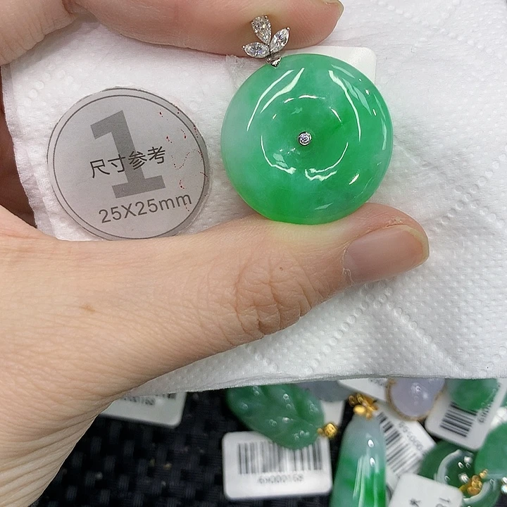 颈饰18K金镶嵌翡翠123455678889