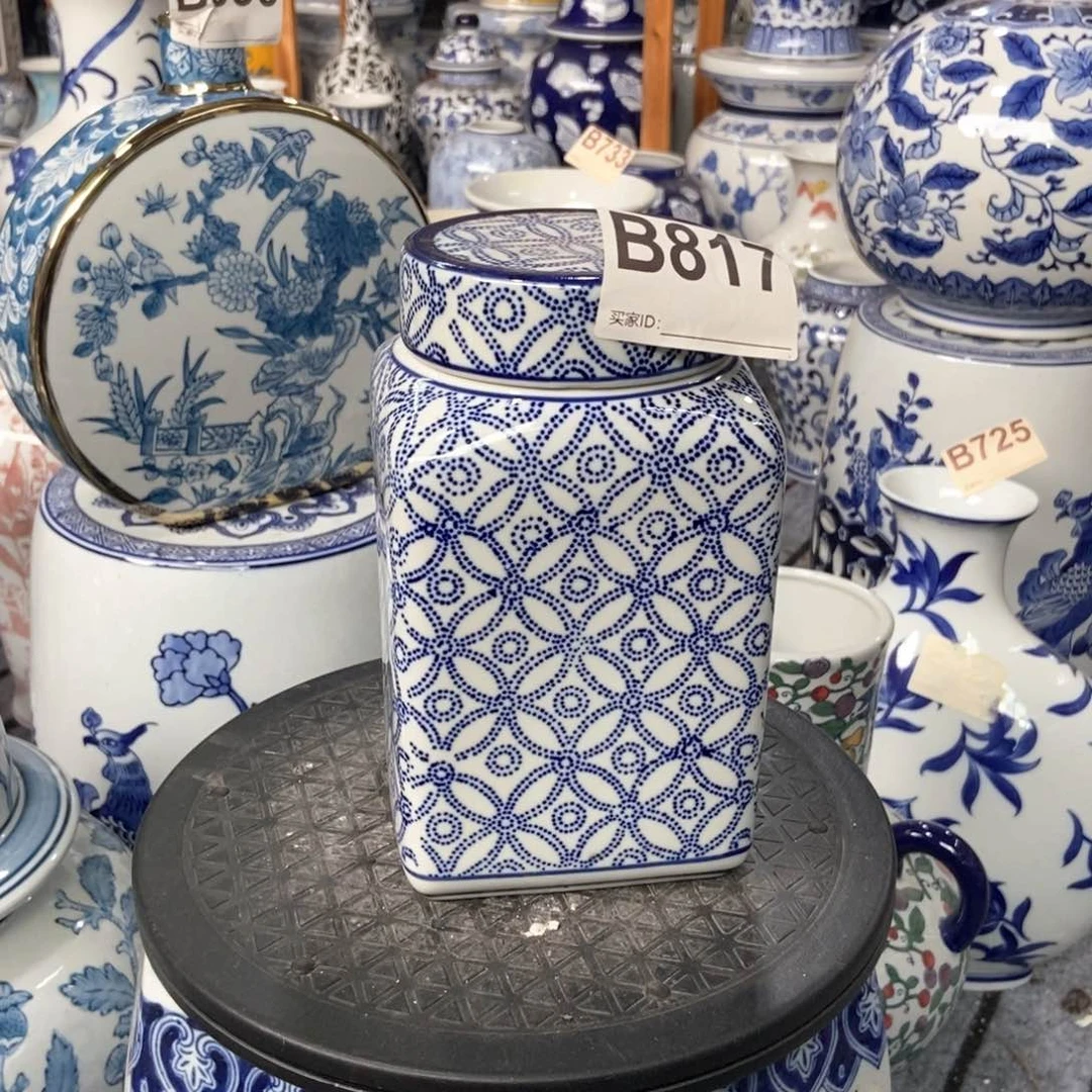 摆件茶叶罐手绘釉下彩