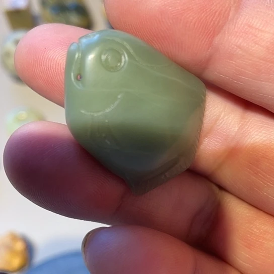 用***9岫岩河磨玉（透闪石质玉）未镶嵌挂件