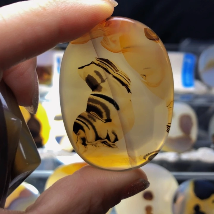 合金玛瑙/玉髓珠宝奇石68